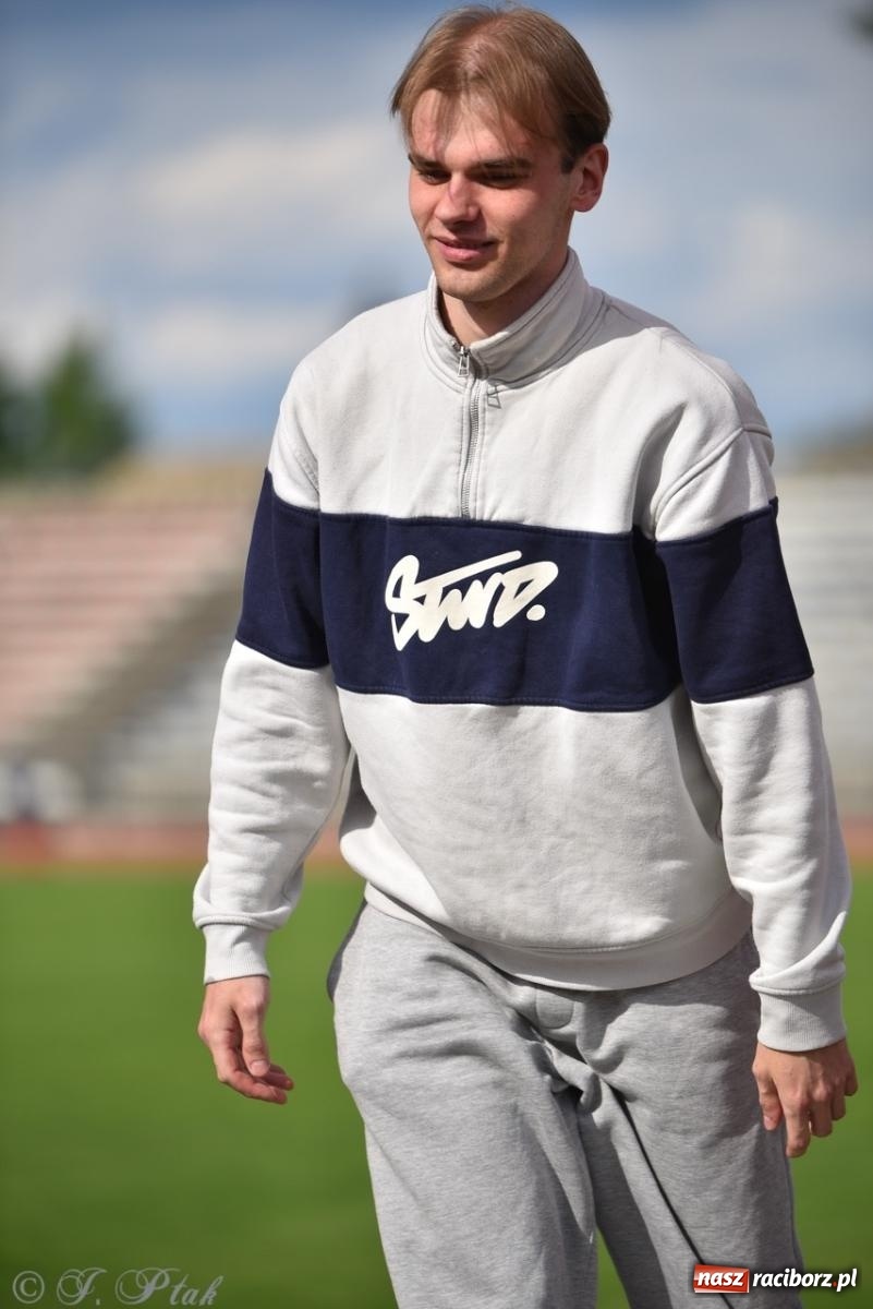 Zdjęcie w galerii na portalu naszraciborz.pl: Mistrzostwa województwa śląskiego w lekkoatletyce w Raciborzu U18, U20 i seniorzy wiadomości z regionu