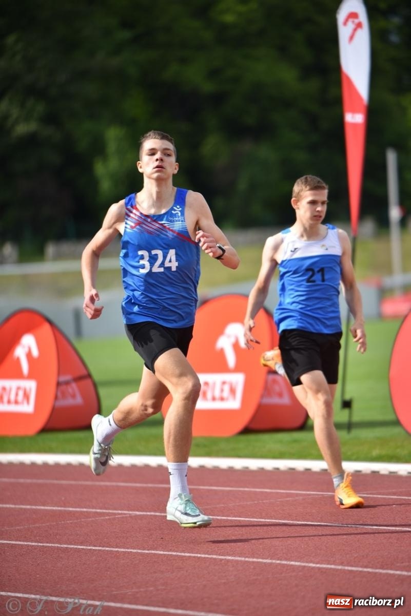 Zdjęcie w galerii na portalu naszraciborz.pl: Mistrzostwa województwa śląskiego w lekkoatletyce w Raciborzu U18, U20 i seniorzy wiadomości z regionu