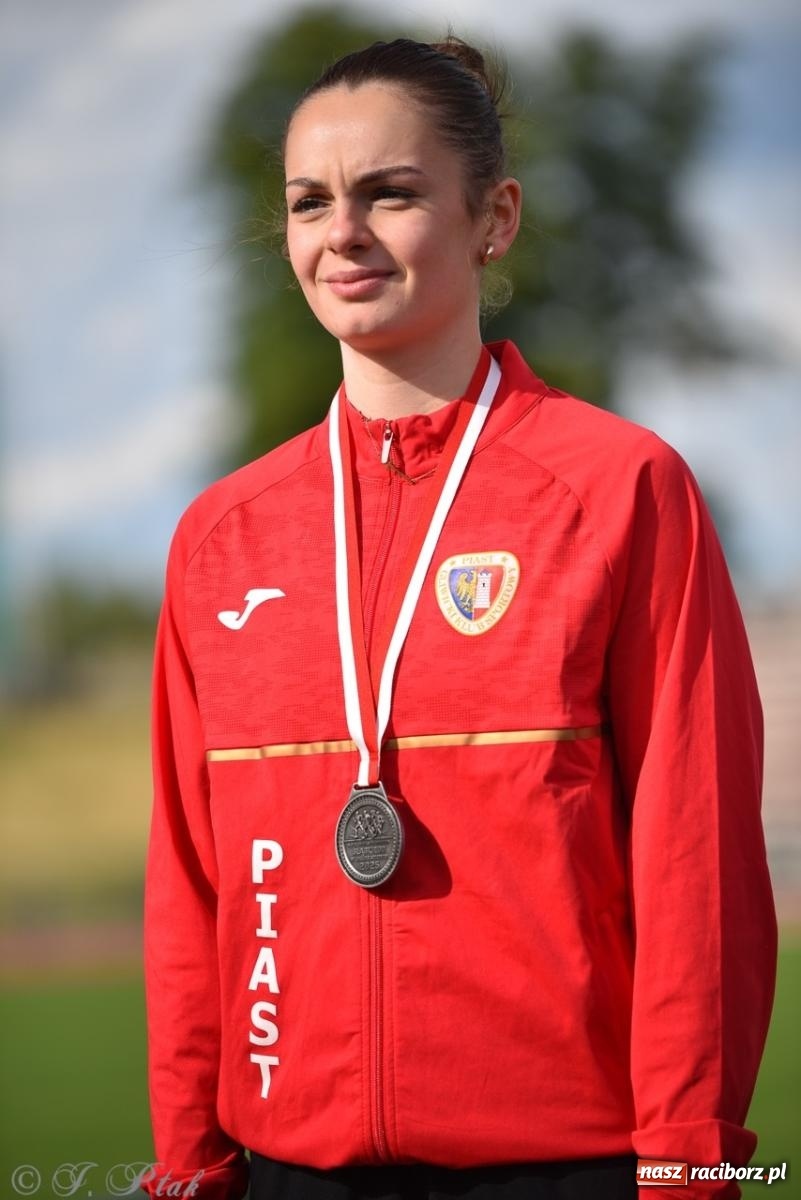 Zdjęcie w galerii na portalu naszraciborz.pl: Mistrzostwa województwa śląskiego w lekkoatletyce w Raciborzu U18, U20 i seniorzy wiadomości z regionu