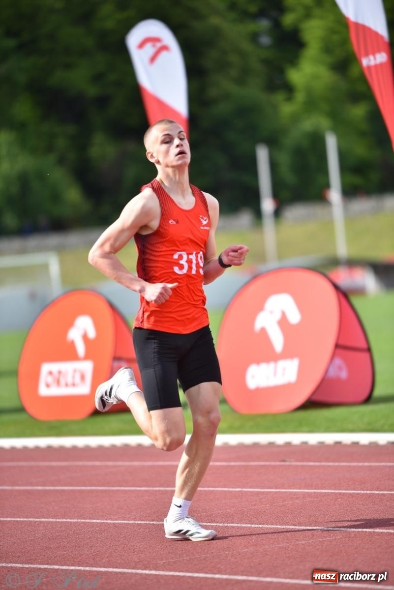 Zdjęcie w galerii na portalu naszraciborz.pl: Mistrzostwa województwa śląskiego w lekkoatletyce w Raciborzu U18, U20 i seniorzy wiadomości z regionu