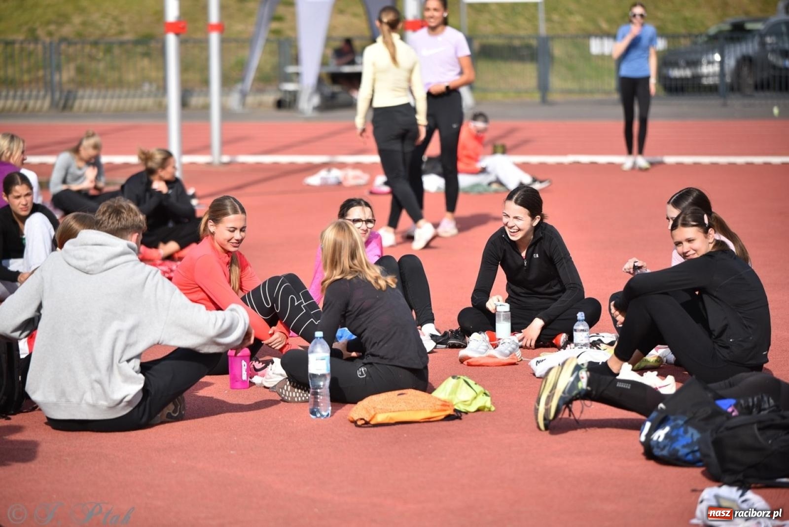 Zdjęcie w galerii na portalu naszraciborz.pl: Mistrzostwa województwa śląskiego w lekkoatletyce w Raciborzu U18, U20 i seniorzy wiadomości z regionu