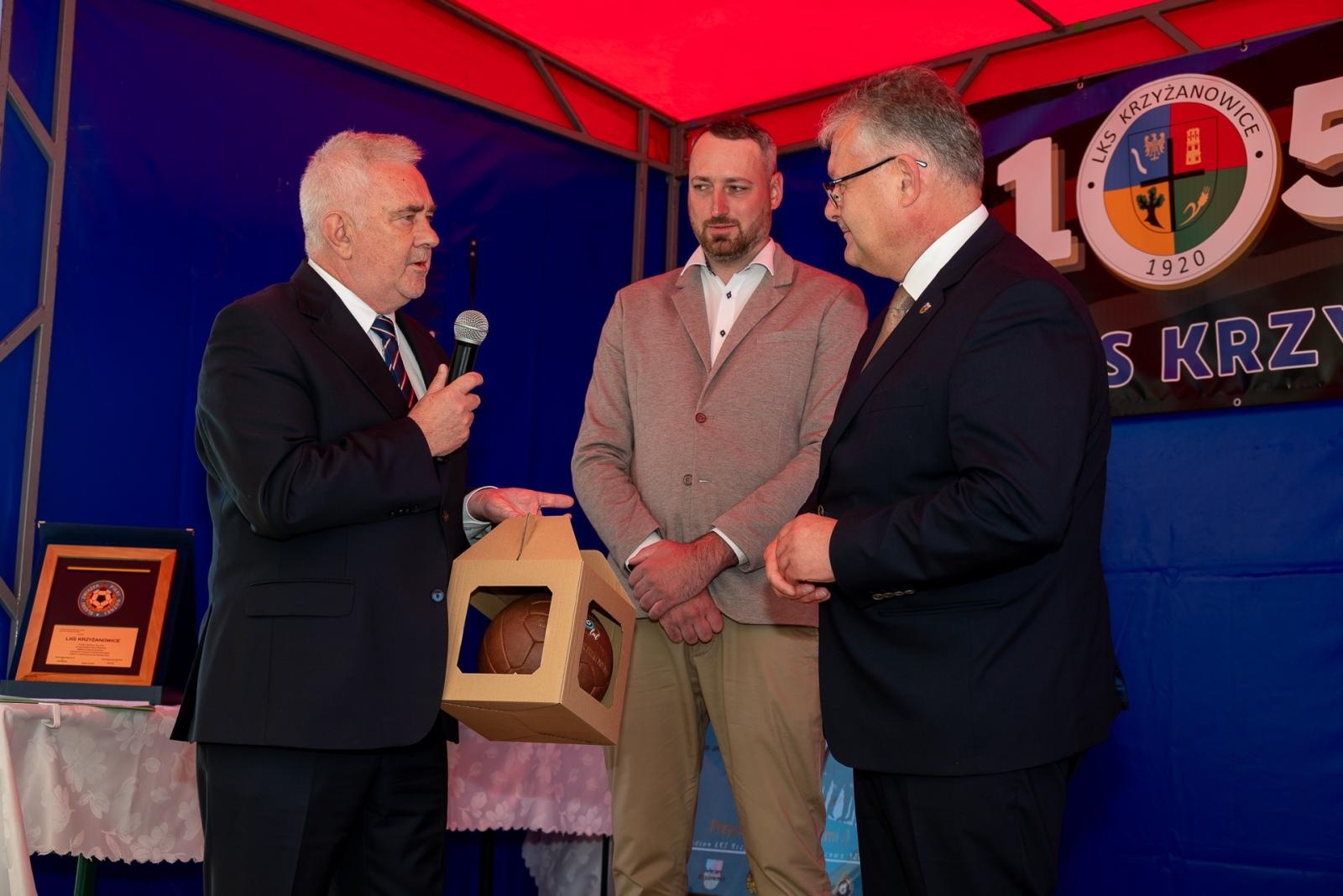 Zdjęcie w galerii na portalu naszraciborz.pl: Jubileusz 105-lecia LKS Krzyżanowice wiadomości z regionu