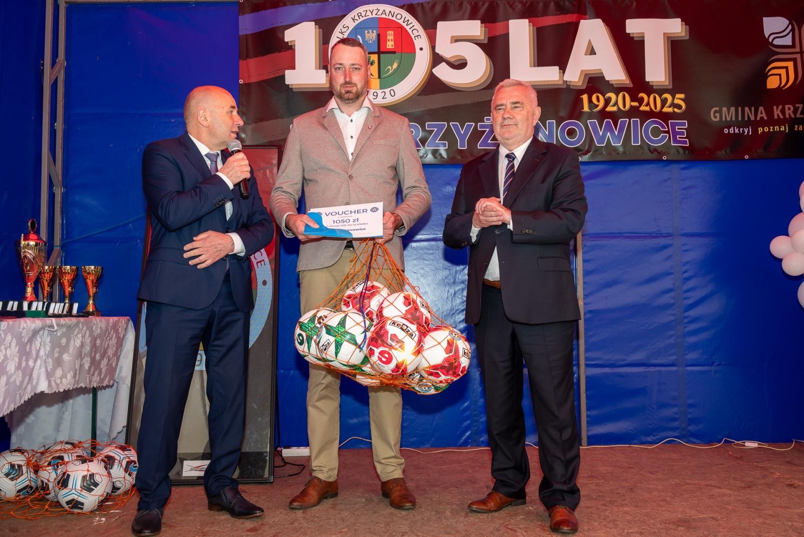 Zdjęcie w galerii na portalu naszraciborz.pl: Jubileusz 105-lecia LKS Krzyżanowice wiadomości z regionu