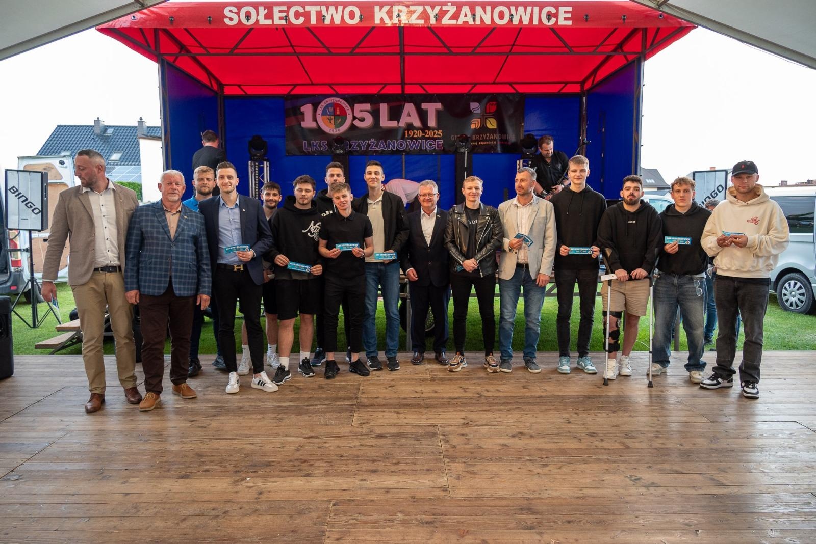 Zdjęcie w galerii na portalu naszraciborz.pl: Jubileusz 105-lecia LKS Krzyżanowice wiadomości z regionu