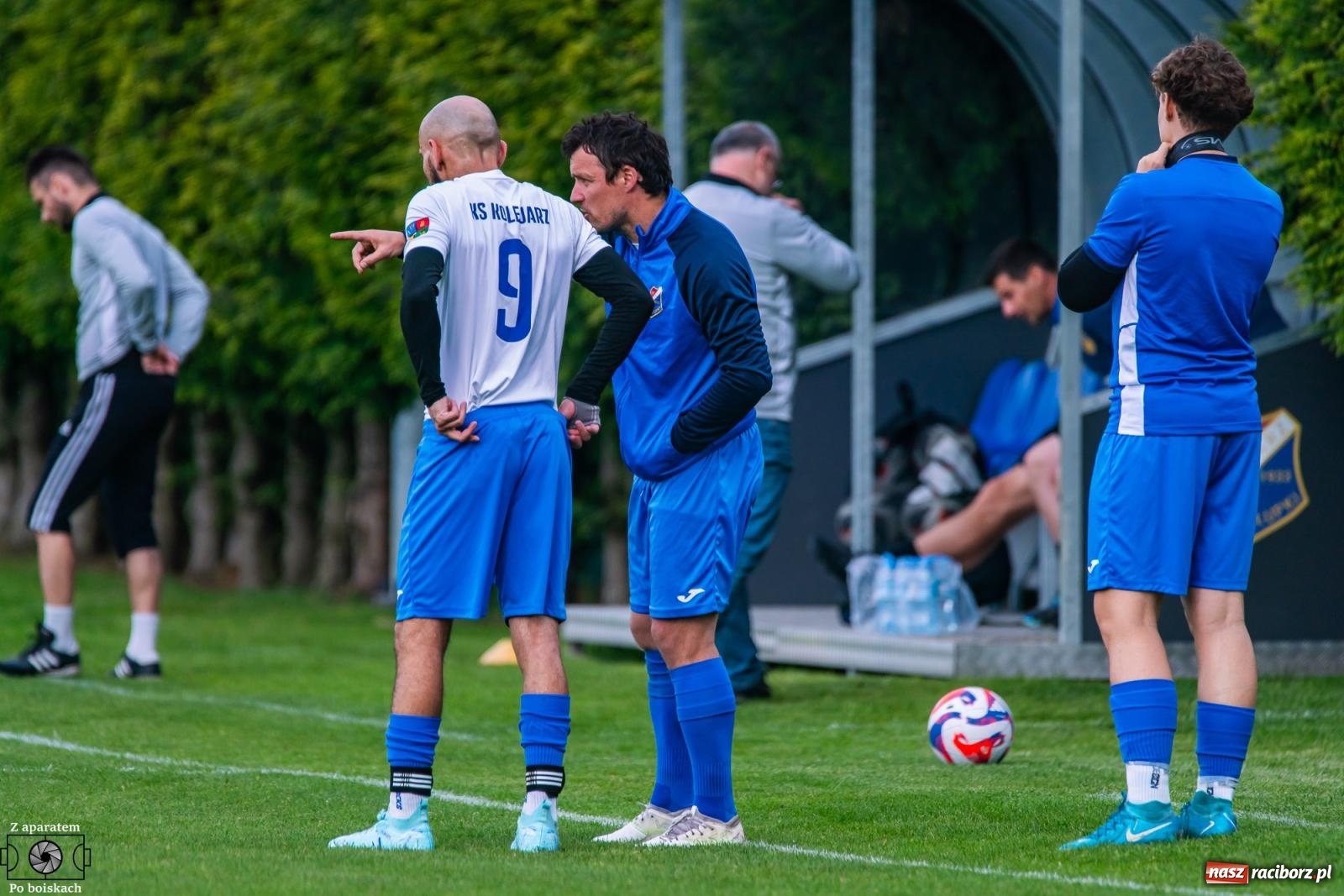 Zdjęcie w galerii na portalu naszraciborz.pl: Kolejarz rozpędzał się powoli. Lider z Chałupek z wygraną [FOTO] wiadomości z regionu