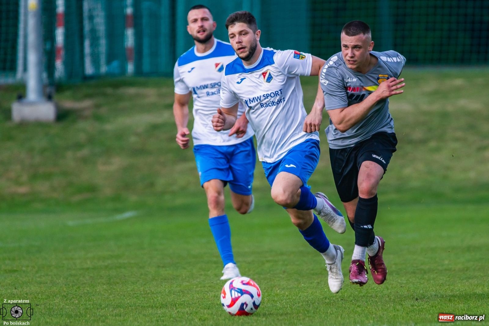 Zdjęcie w galerii na portalu naszraciborz.pl: Kolejarz rozpędzał się powoli. Lider z Chałupek z wygraną [FOTO] wiadomości z regionu