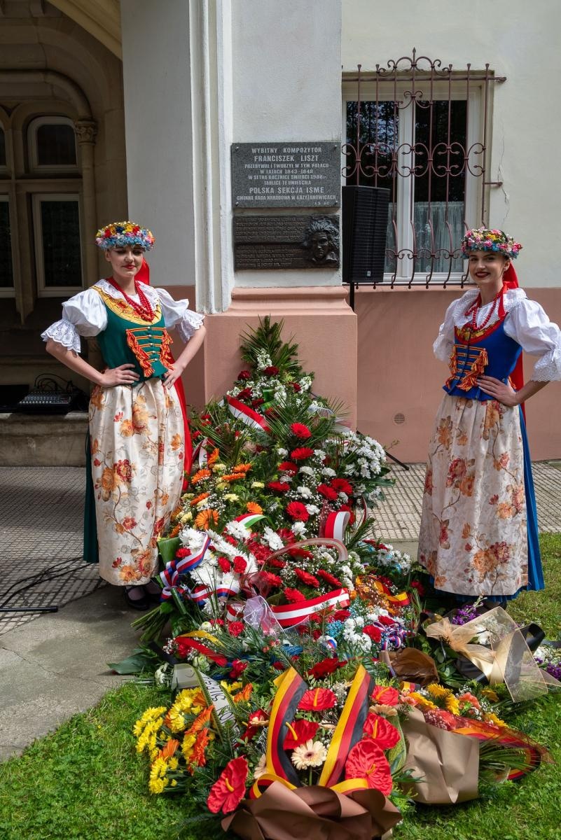 Zdjęcie w galerii na portalu naszraciborz.pl: Koncert poświęcony pamięci Beethovena i Liszta w Krzyżanowicach wiadomości z regionu