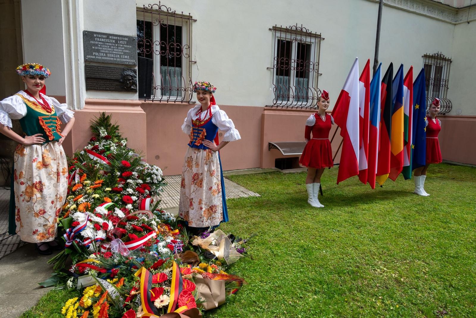 Zdjęcie w galerii na portalu naszraciborz.pl: Koncert poświęcony pamięci Beethovena i Liszta w Krzyżanowicach wiadomości z regionu