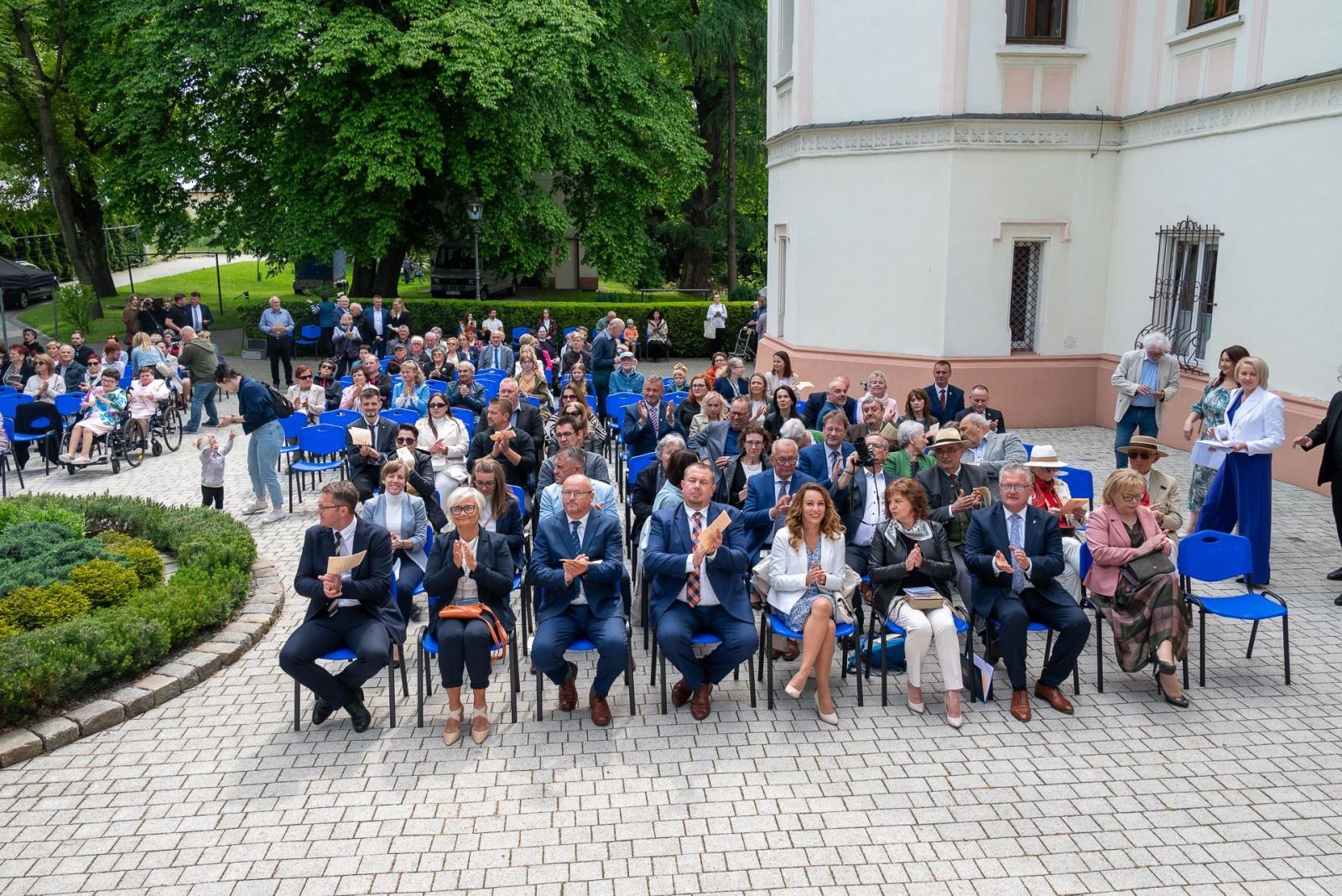 Zdjęcie w galerii na portalu naszraciborz.pl: Koncert poświęcony pamięci Beethovena i Liszta w Krzyżanowicach wiadomości z regionu