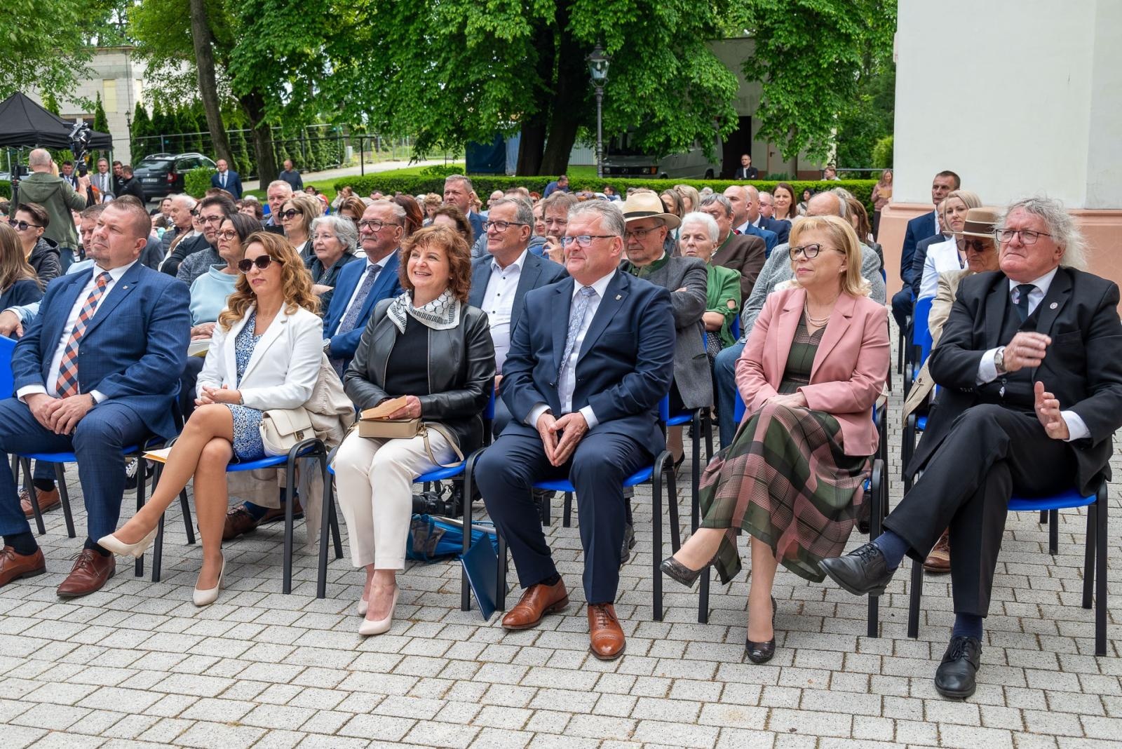 Zdjęcie w galerii na portalu naszraciborz.pl: Koncert poświęcony pamięci Beethovena i Liszta w Krzyżanowicach wiadomości z regionu
