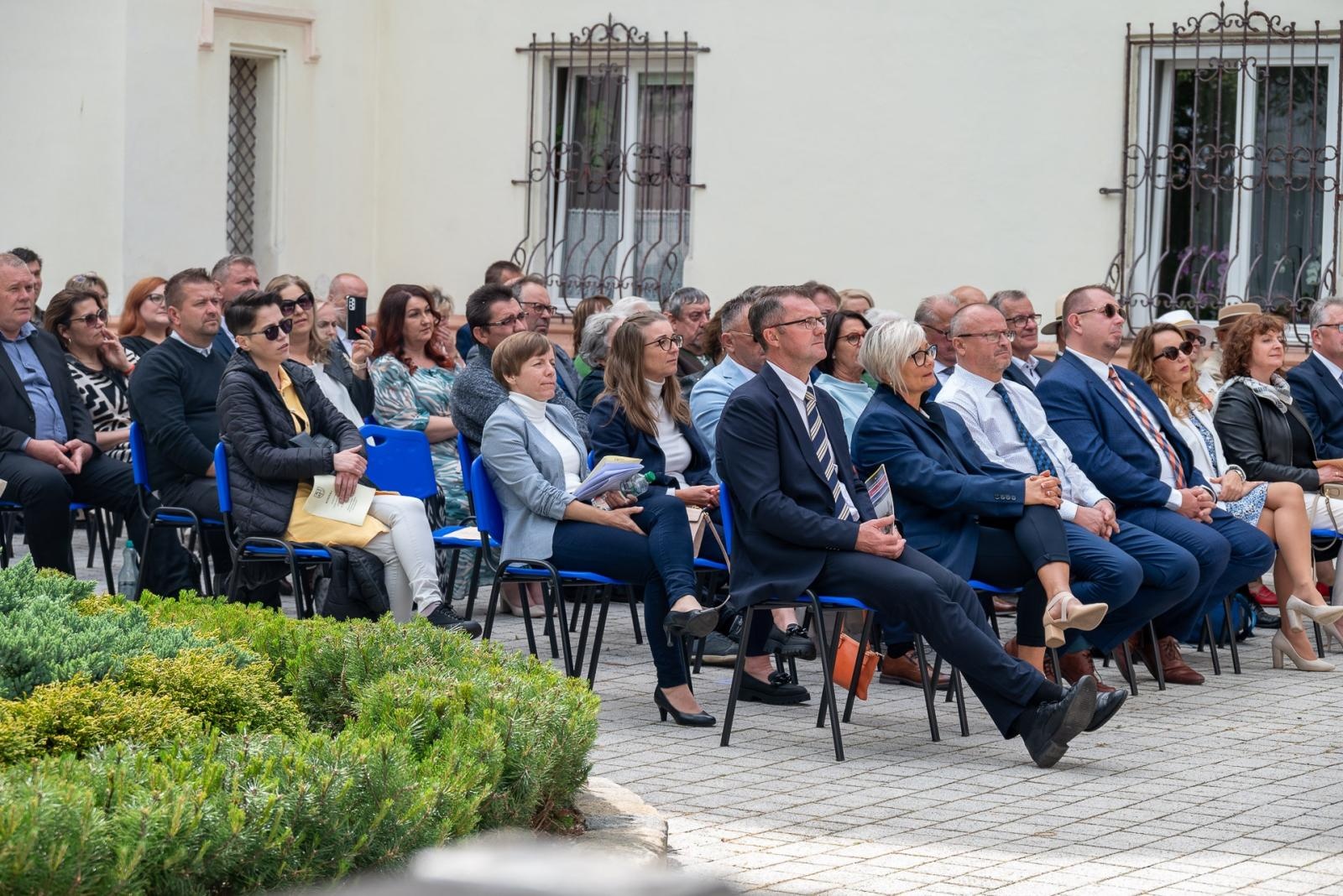 Zdjęcie w galerii na portalu naszraciborz.pl: Koncert poświęcony pamięci Beethovena i Liszta w Krzyżanowicach wiadomości z regionu