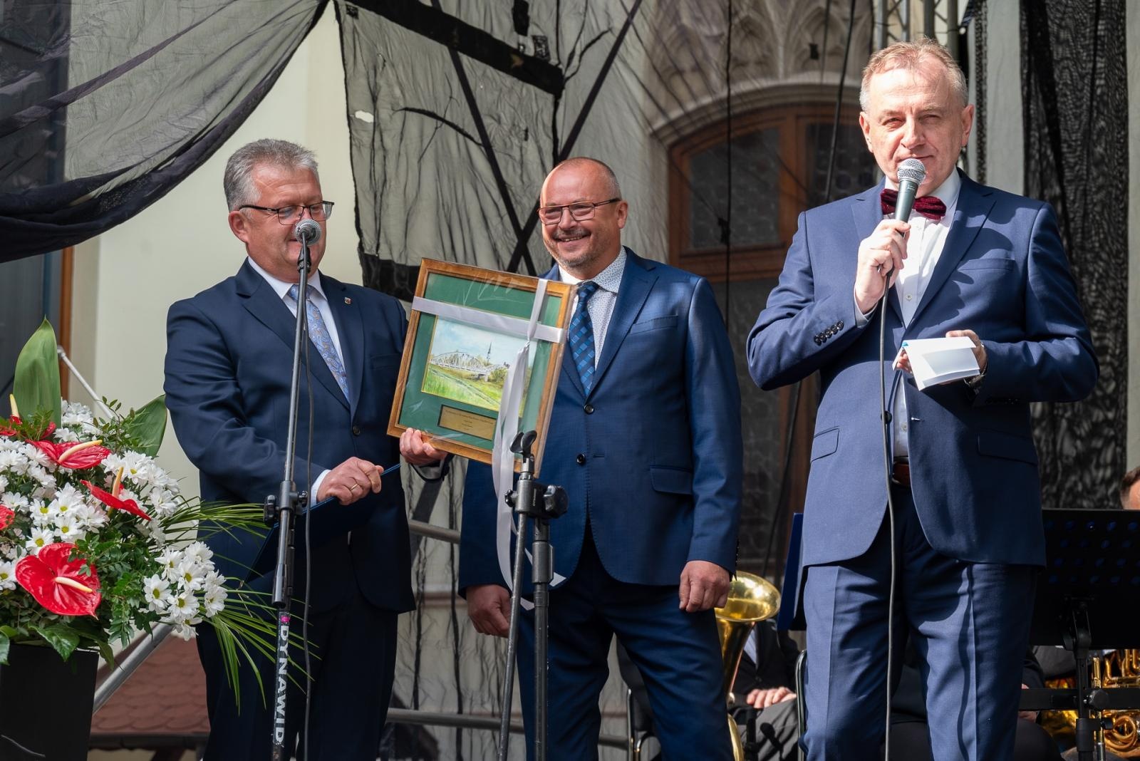 Zdjęcie w galerii na portalu naszraciborz.pl: Koncert poświęcony pamięci Beethovena i Liszta w Krzyżanowicach wiadomości z regionu