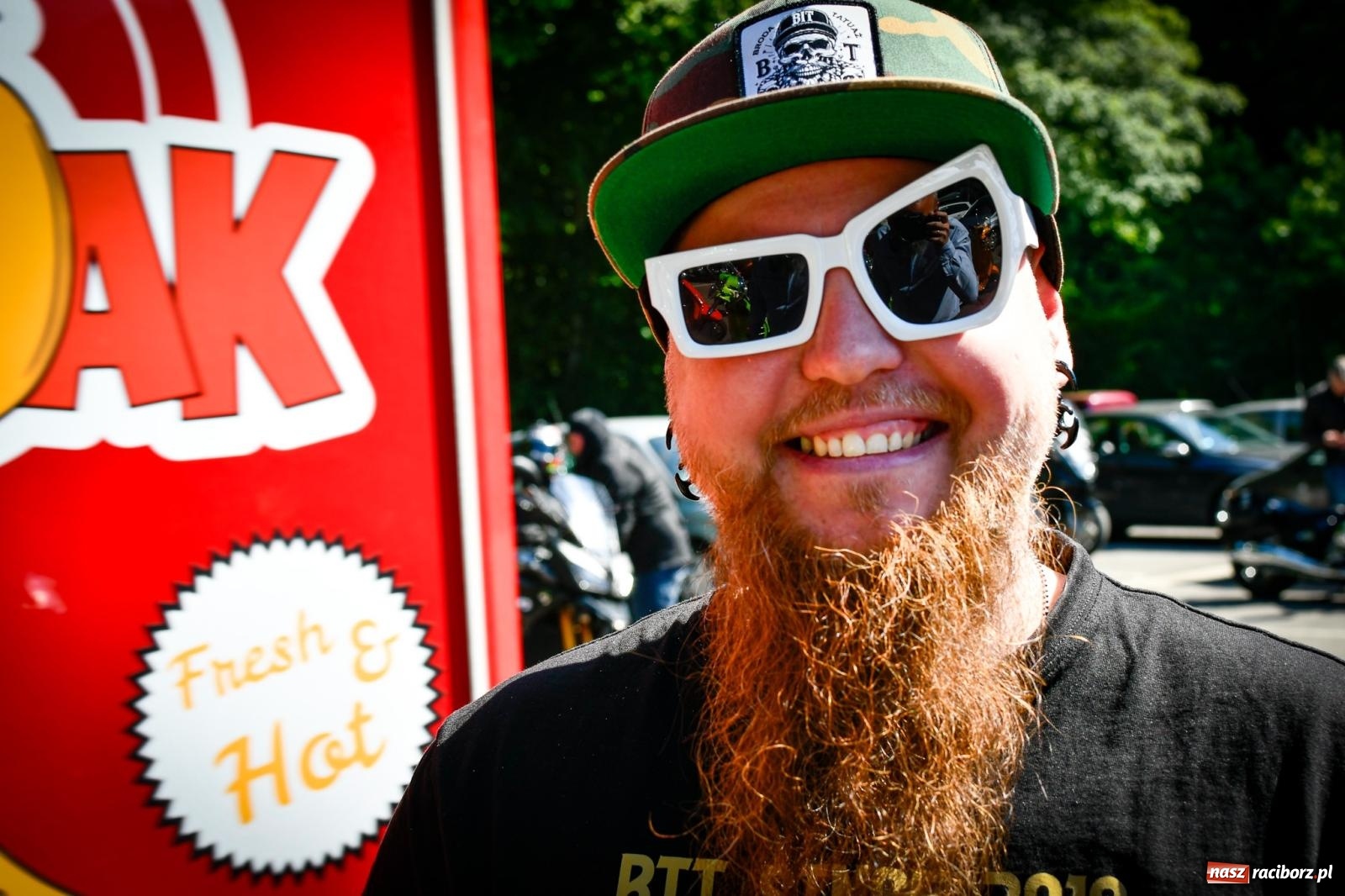 Zdjęcie w galerii na portalu naszraciborz.pl: II Spotkanie Motocyklowe w Raciborskim Grodzie – parada za nami, trwa piknik wiadomości z regionu