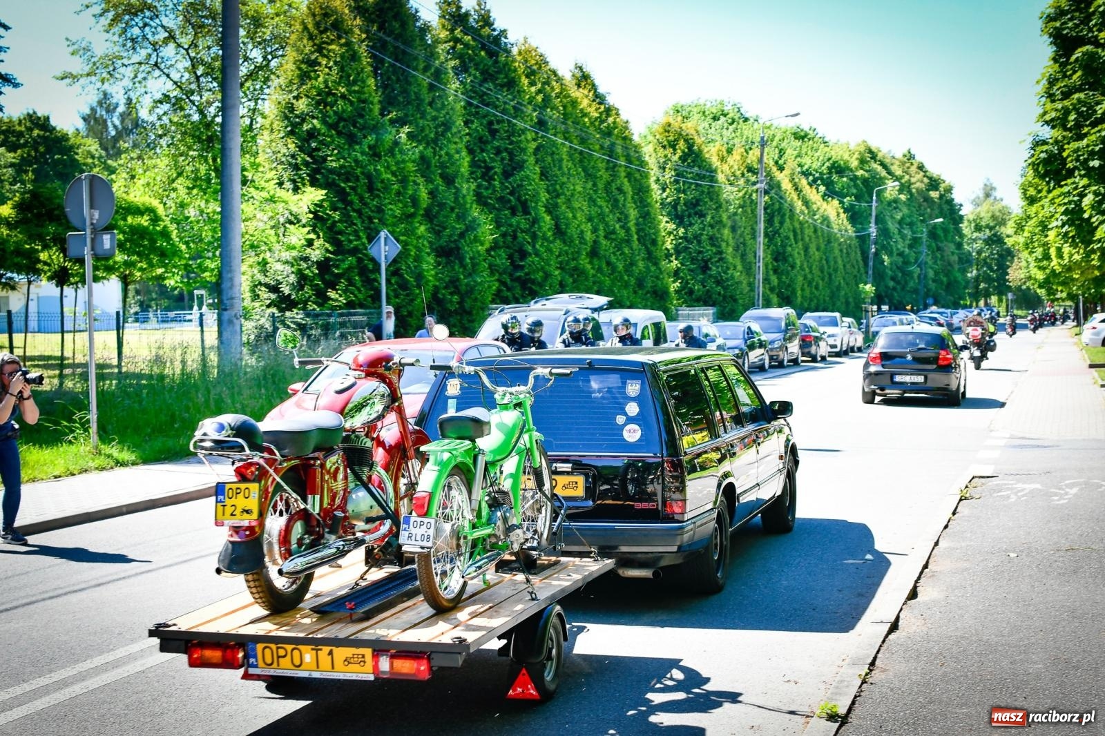 Zdjęcie w galerii na portalu naszraciborz.pl: II Spotkanie Motocyklowe w Raciborskim Grodzie – parada za nami, trwa piknik wiadomości z regionu