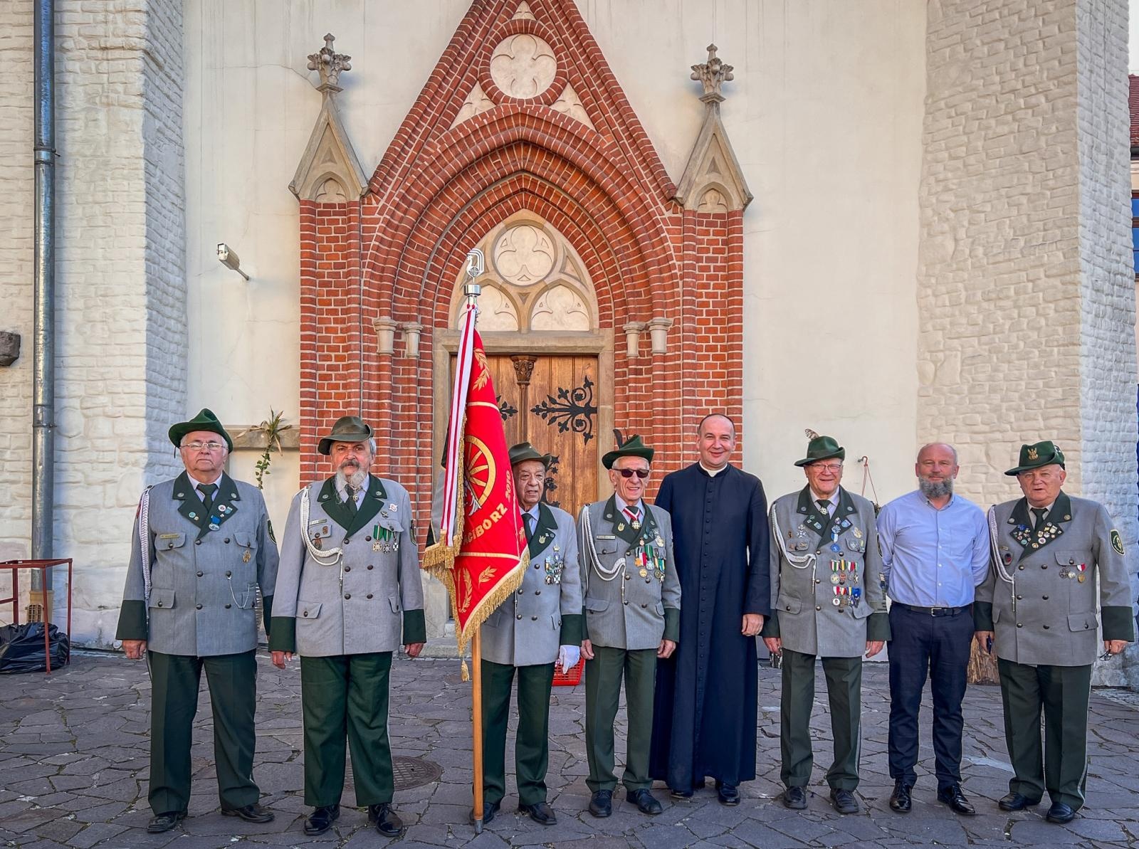 Zdjęcie w galerii na portalu naszraciborz.pl: Msza święta za bractwo i książąt raciborskich w kaplicy zamkowej wiadomości z regionu