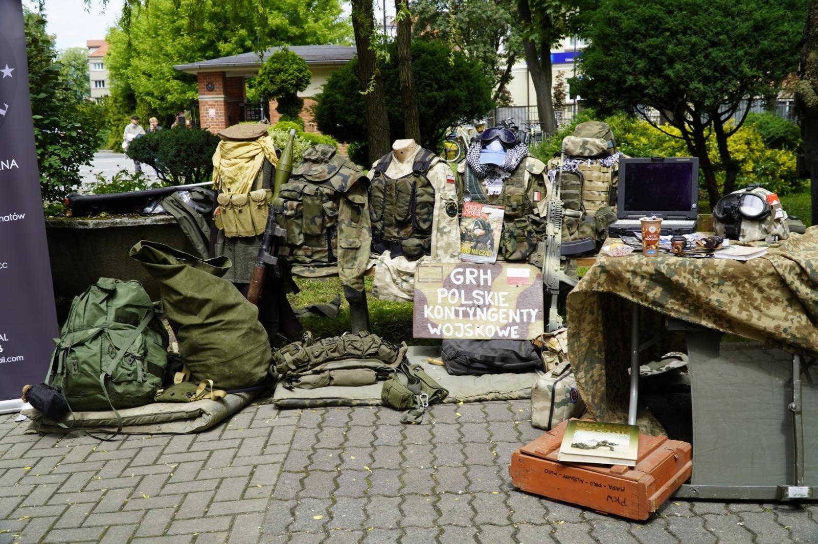 Zdjęcie w galerii na portalu naszraciborz.pl: Dzień Dziecka z Mundurem w SOSWNiS w Raciborzu [WIDEO] wiadomości z regionu