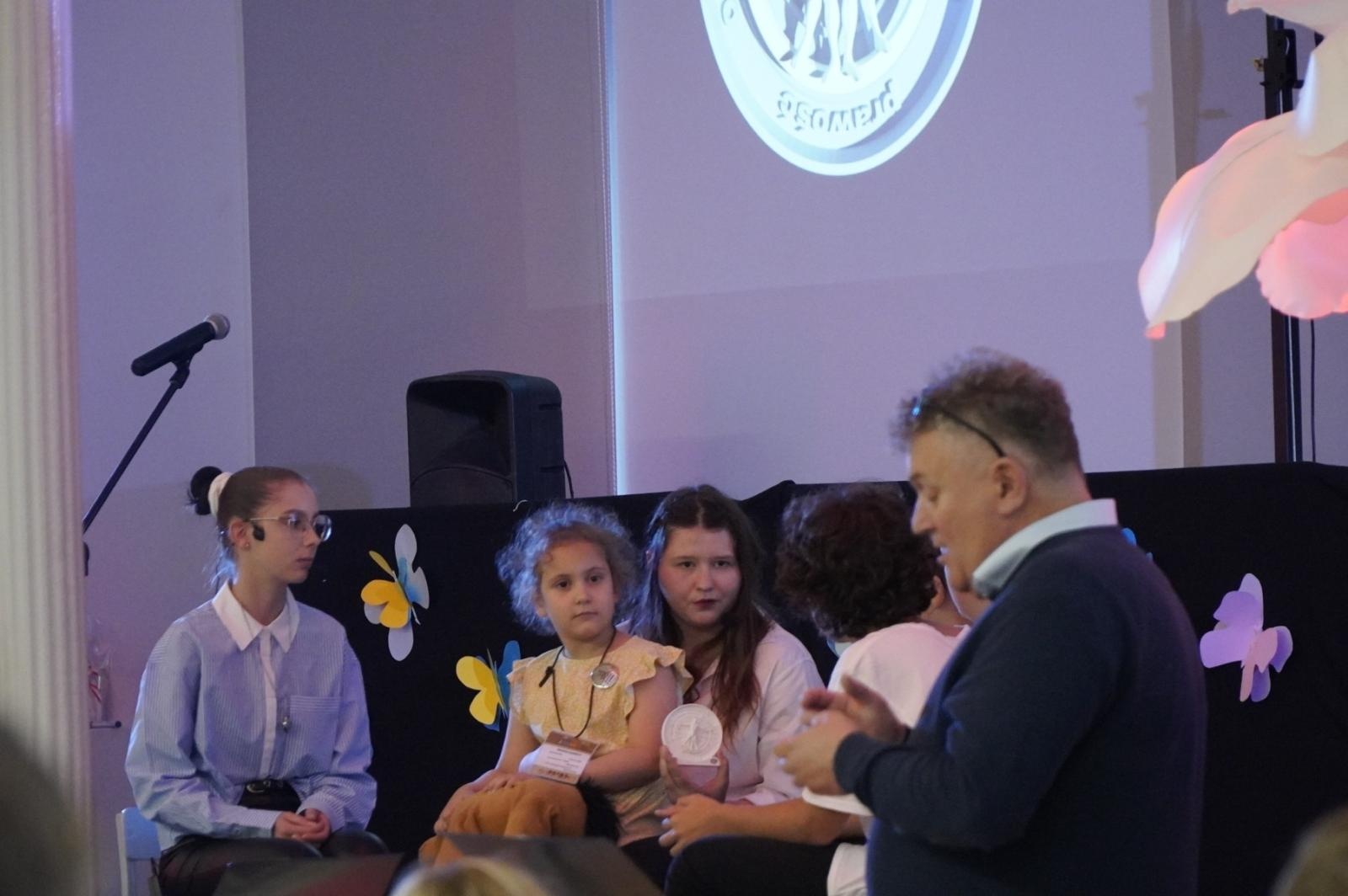 Zdjęcie w galerii na portalu naszraciborz.pl: Dzień Dziecka z Mundurem w SOSWNiS w Raciborzu [WIDEO] wiadomości z regionu