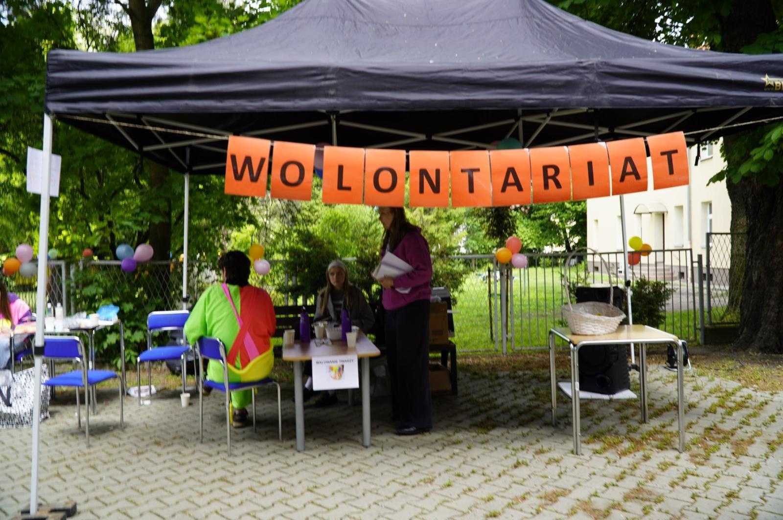 Zdjęcie w galerii na portalu naszraciborz.pl: Dzień Dziecka z Mundurem w SOSWNiS w Raciborzu [WIDEO] wiadomości z regionu