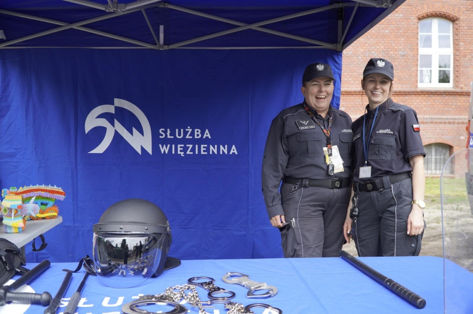 Zdjęcie w galerii na portalu naszraciborz.pl: Dzień Dziecka z Mundurem w SOSWNiS w Raciborzu [WIDEO] wiadomości z regionu