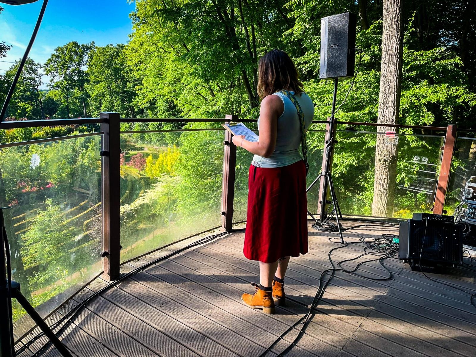 Zdjęcie w galerii na portalu naszraciborz.pl: Muzyka i magia Zaczarowanego Ogrodu – rozpoczęcie letniego cyklu koncertów w Arboretum Bramy Morawskiej wiadomości z regionu