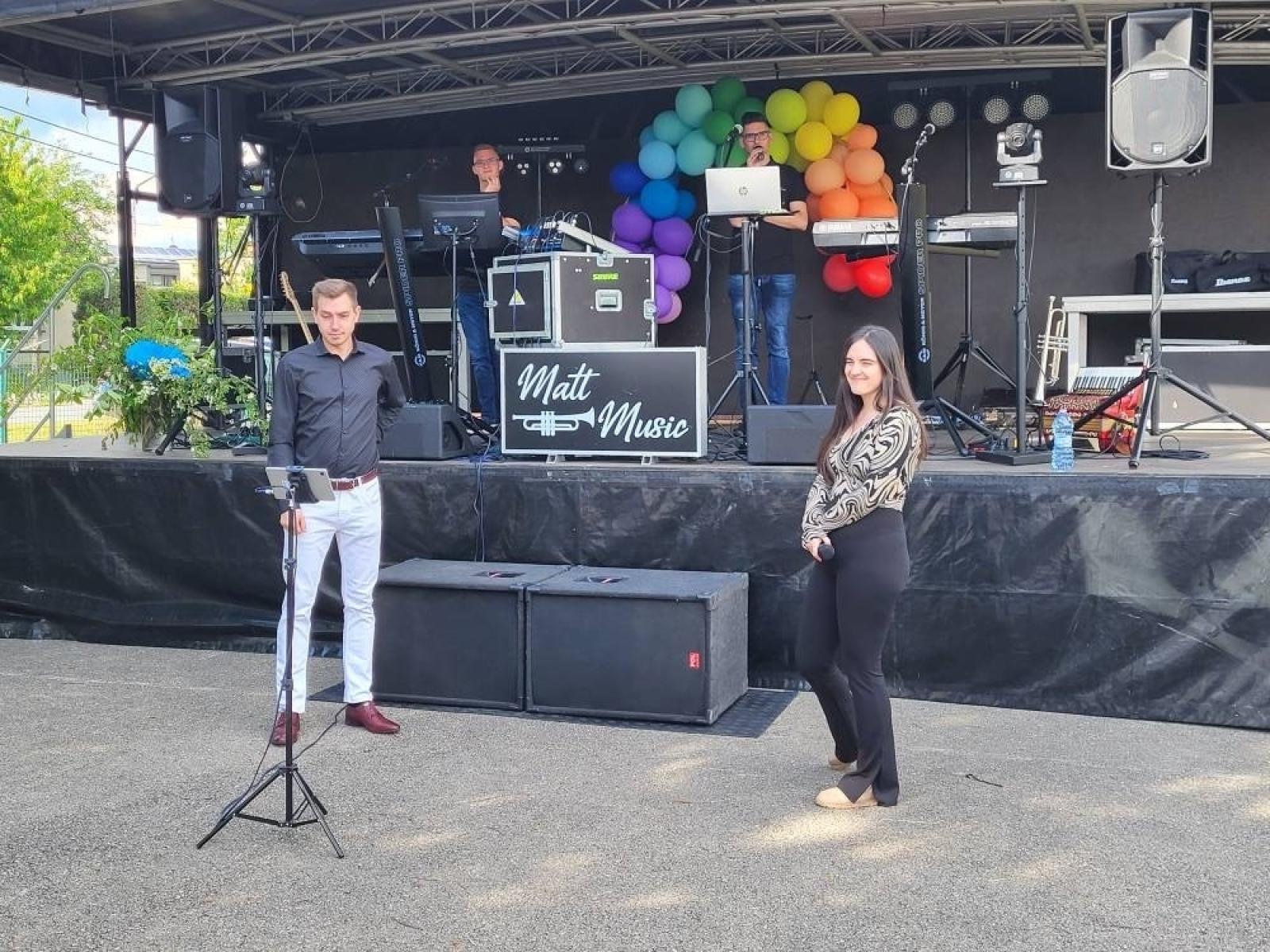 Zdjęcie w galerii na portalu naszraciborz.pl: Rodzinny festyn w Siedliskach: święto dzieci i mam pełne radości wiadomości z regionu