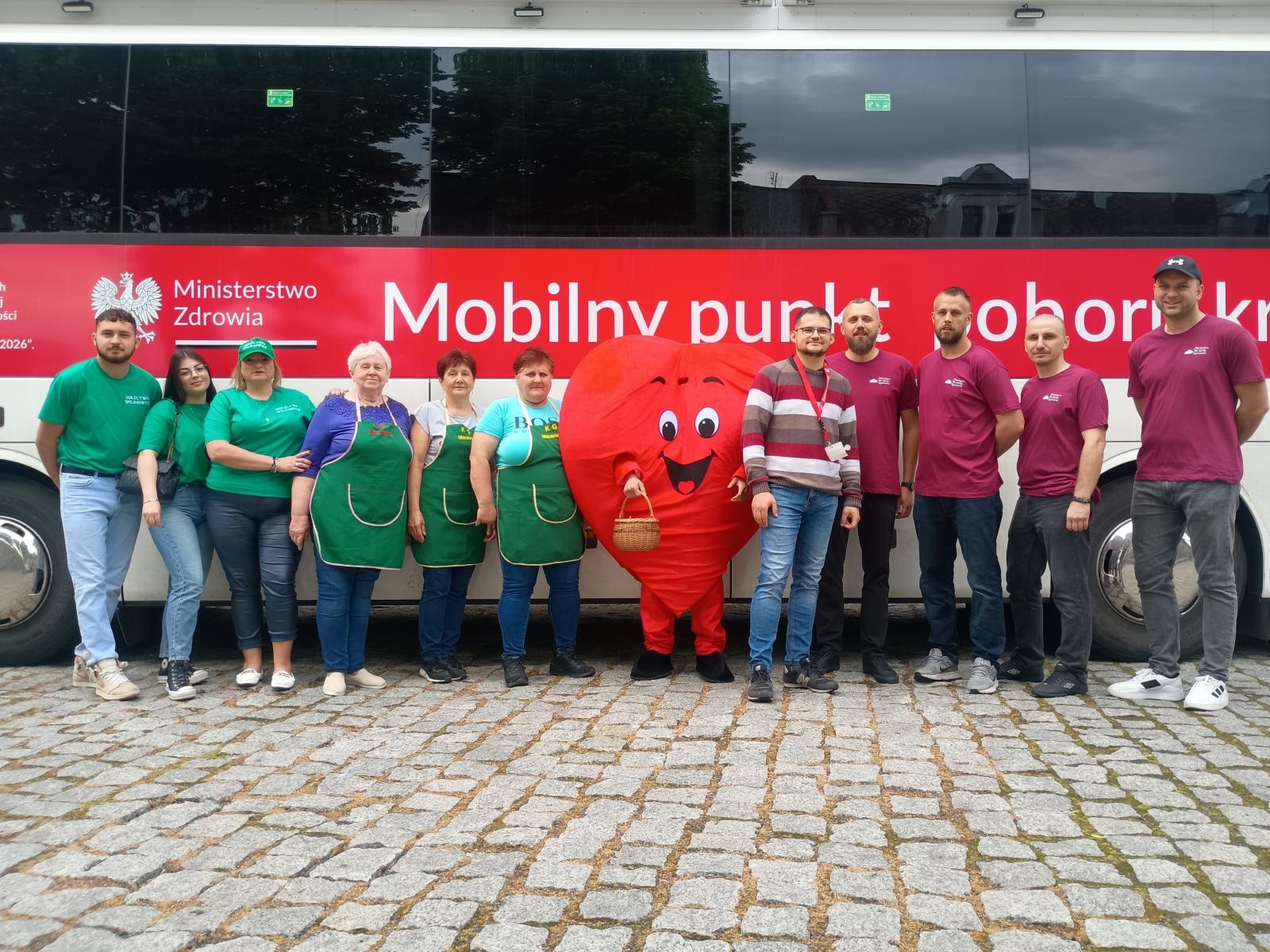 Zdjęcie w galerii na portalu naszraciborz.pl: Krzanowice: Akcja oddawania krwi z sukcesem! wiadomości z regionu