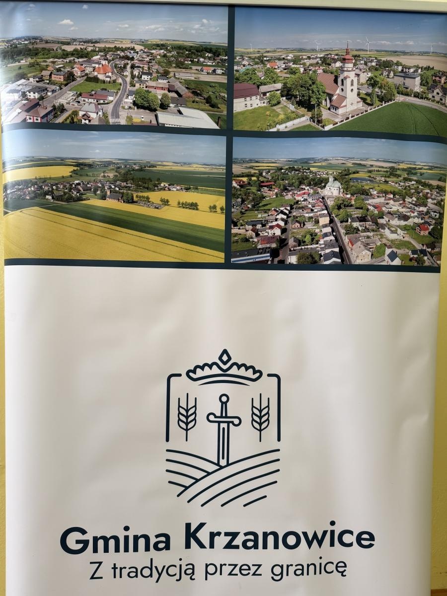 Zdjęcie w galerii na portalu naszraciborz.pl: Bieg uliczny o Puchar Burmistrza Krzanowic wiadomości z regionu