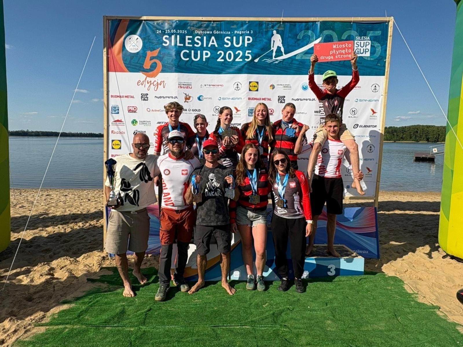 Zdjęcie w galerii na portalu naszraciborz.pl: SilesiaSupCUP na Pogorii: RTW Racibórz zdominowało zawody paddleboardowe wiadomości z regionu