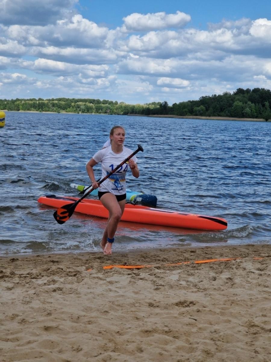 Zdjęcie w galerii na portalu naszraciborz.pl: SilesiaSupCUP na Pogorii: RTW Racibórz zdominowało zawody paddleboardowe wiadomości z regionu