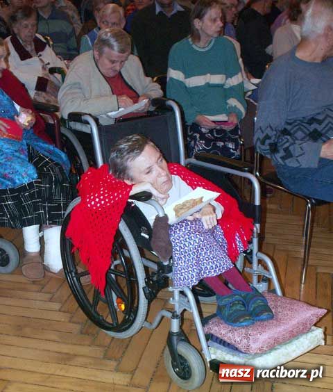 Zdjęcie w galerii na portalu naszraciborz.pl: Choinki nadziei wiadomości z regionu