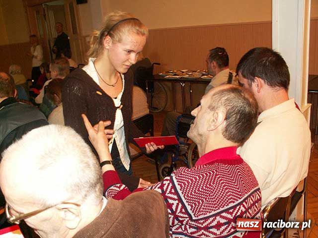 Zdjęcie w galerii na portalu naszraciborz.pl: Choinki nadziei wiadomości z regionu