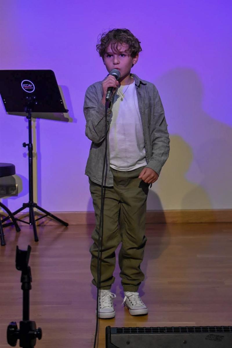 Zdjęcie w galerii na portalu naszraciborz.pl: Muzyczny wieczór pełen wzruszeń, czyli Koncert z okazji Dnia Matki na Zamku Piastowskim wiadomości z regionu