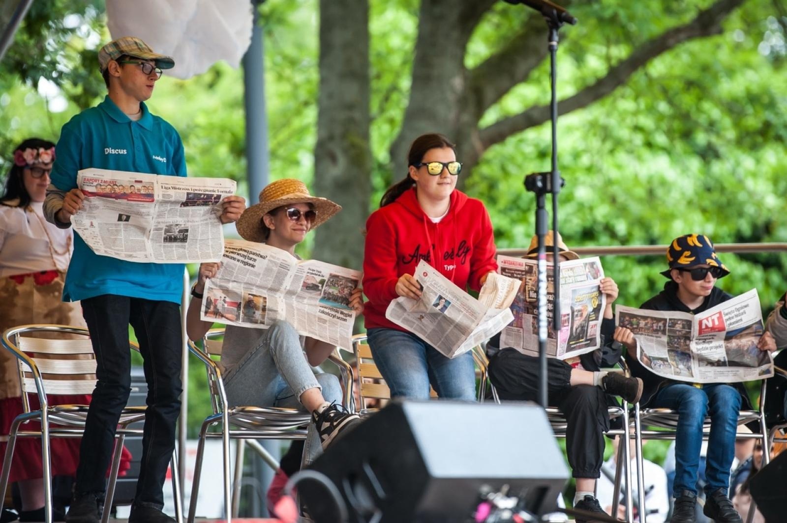 Zdjęcie w galerii na portalu naszraciborz.pl: Europejska mozaika talentów na dziedzińcu Zamku Piastowskiego [FOTO i WIDEO] wiadomości z regionu