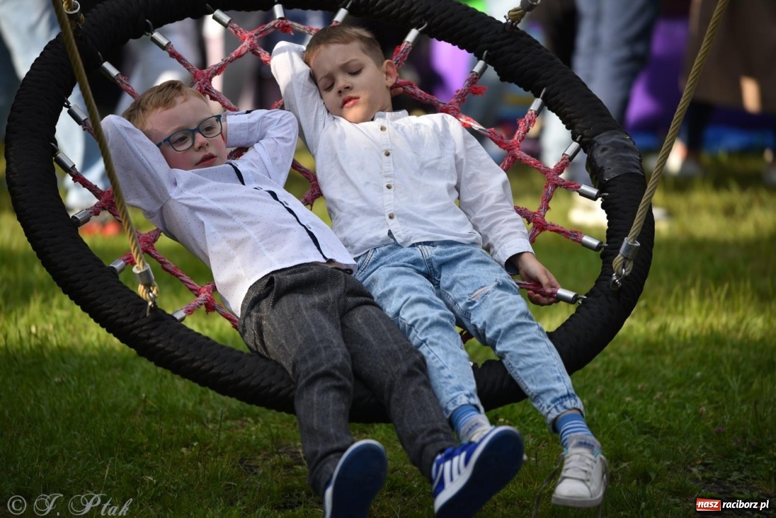Zdjęcie w galerii na portalu naszraciborz.pl: Rodzinna atmosfera na festynie Przedszkola nr 13 w Raciborzu [FOTO i WIDEO] wiadomości z regionu