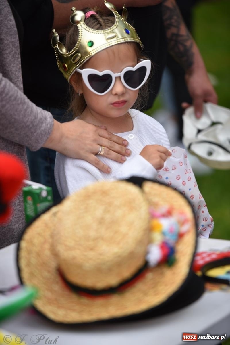 Zdjęcie w galerii na portalu naszraciborz.pl: Rodzinna atmosfera na festynie Przedszkola nr 13 w Raciborzu [FOTO i WIDEO] wiadomości z regionu