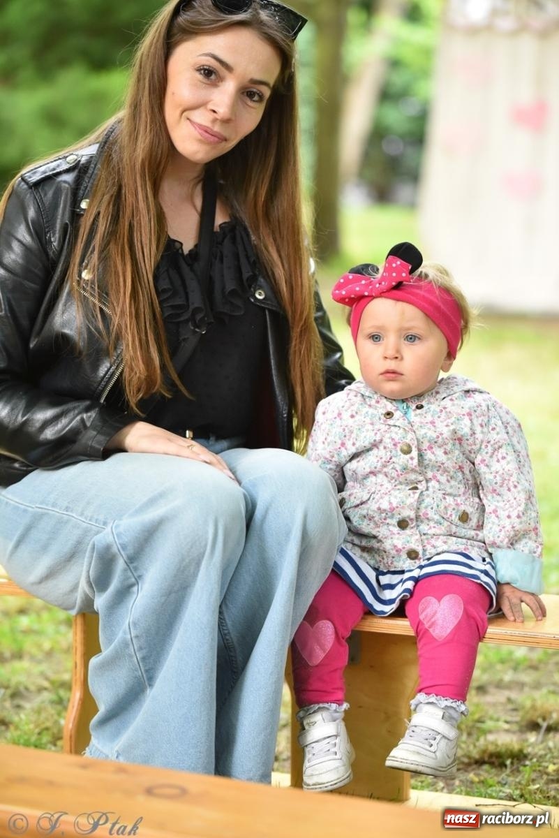 Zdjęcie w galerii na portalu naszraciborz.pl: Rodzinna atmosfera na festynie Przedszkola nr 13 w Raciborzu [FOTO i WIDEO] wiadomości z regionu