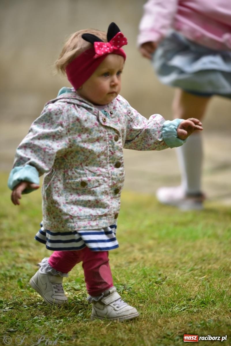 Zdjęcie w galerii na portalu naszraciborz.pl: Rodzinna atmosfera na festynie Przedszkola nr 13 w Raciborzu [FOTO i WIDEO] wiadomości z regionu