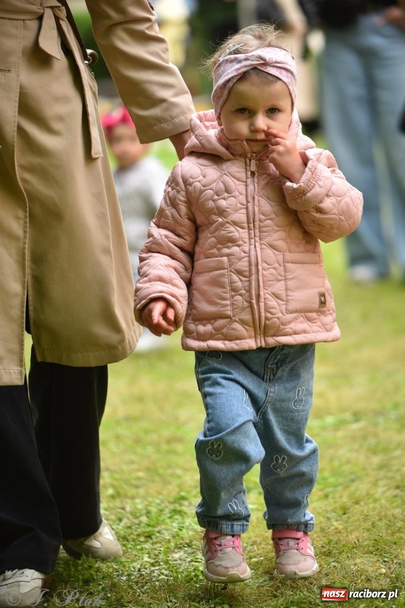 Zdjęcie w galerii na portalu naszraciborz.pl: Rodzinna atmosfera na festynie Przedszkola nr 13 w Raciborzu [FOTO i WIDEO] wiadomości z regionu