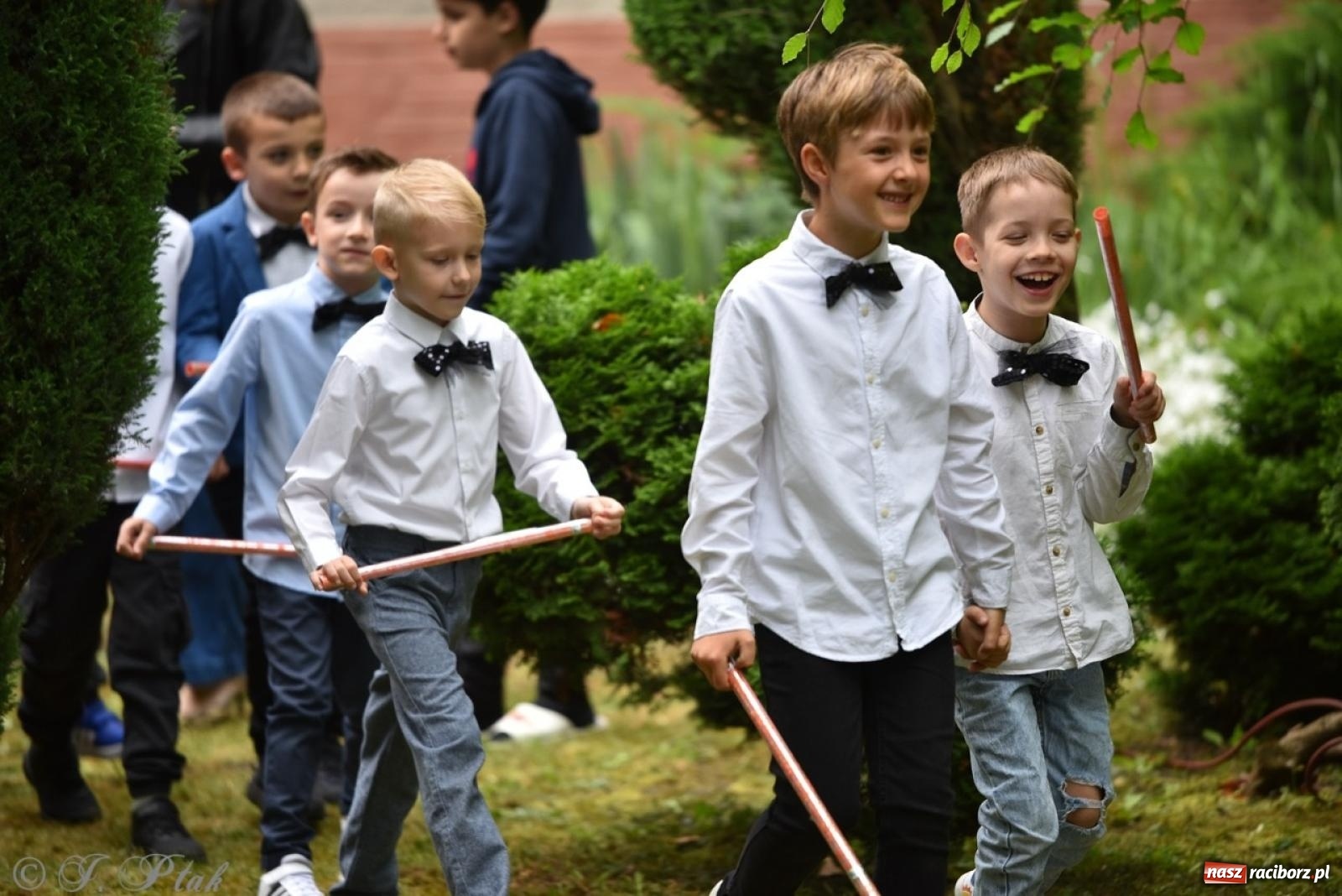 Zdjęcie w galerii na portalu naszraciborz.pl: Rodzinna atmosfera na festynie Przedszkola nr 13 w Raciborzu [FOTO i WIDEO] wiadomości z regionu