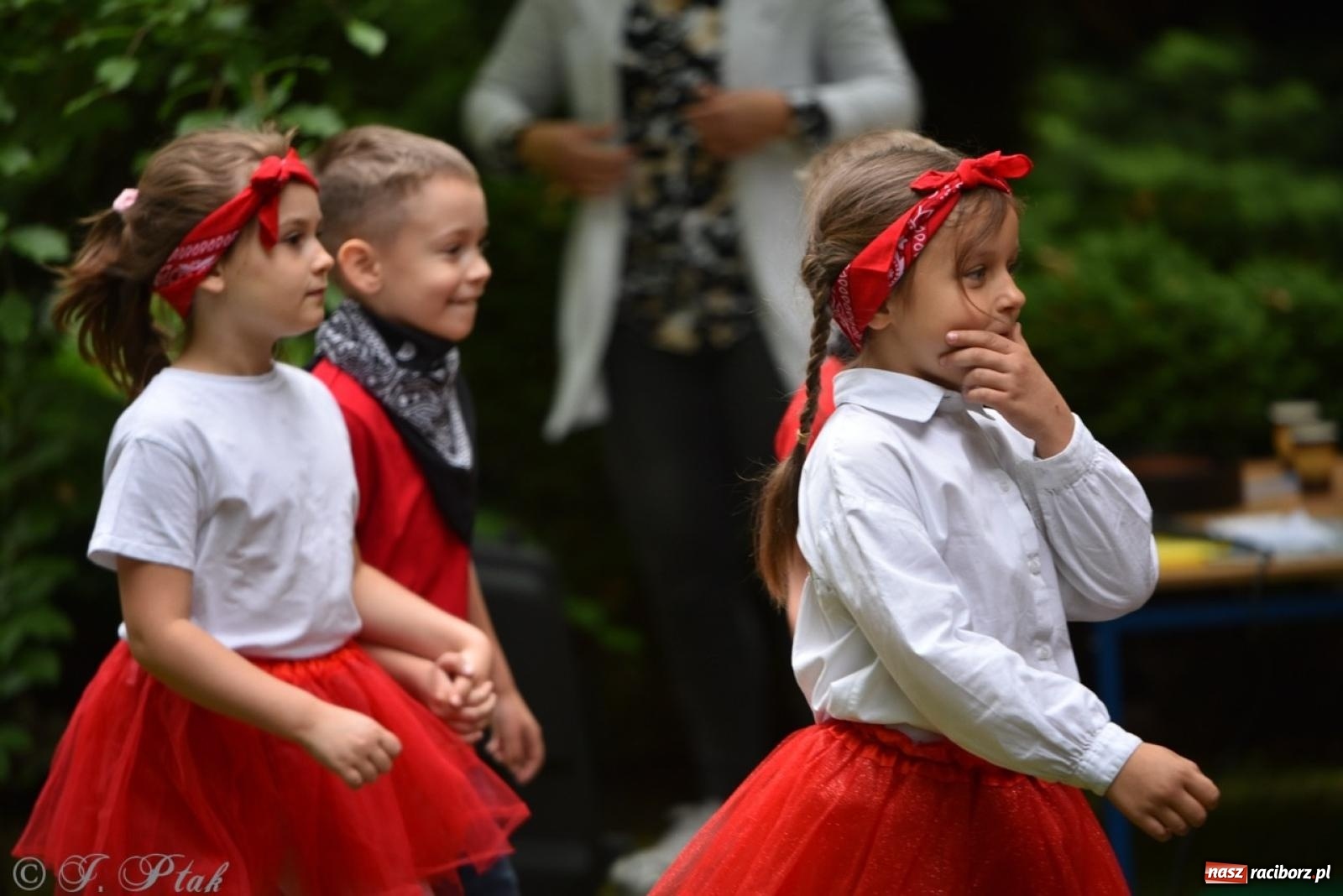 Zdjęcie w galerii na portalu naszraciborz.pl: Rodzinna atmosfera na festynie Przedszkola nr 13 w Raciborzu [FOTO i WIDEO] wiadomości z regionu