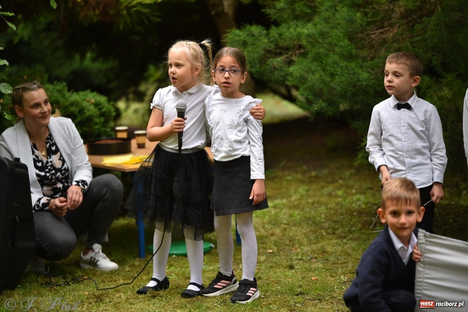 Zdjęcie w galerii na portalu naszraciborz.pl: Rodzinna atmosfera na festynie Przedszkola nr 13 w Raciborzu [FOTO i WIDEO] wiadomości z regionu