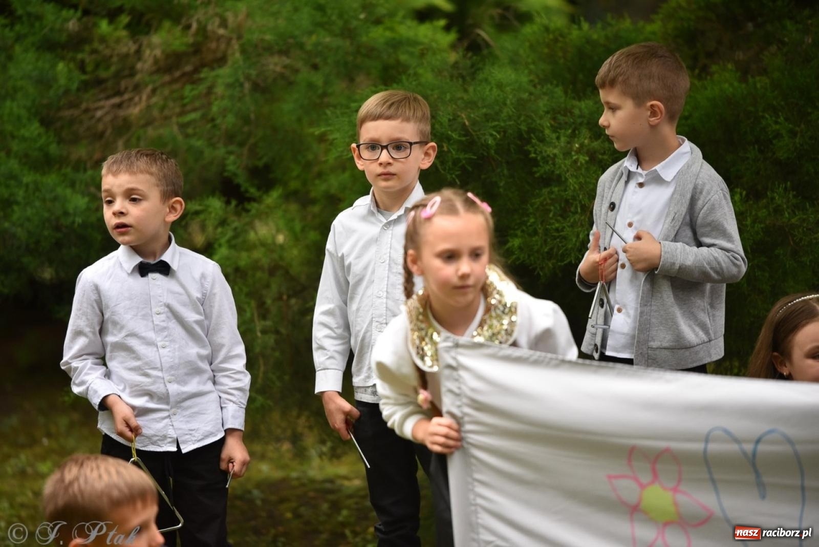 Zdjęcie w galerii na portalu naszraciborz.pl: Rodzinna atmosfera na festynie Przedszkola nr 13 w Raciborzu [FOTO i WIDEO] wiadomości z regionu