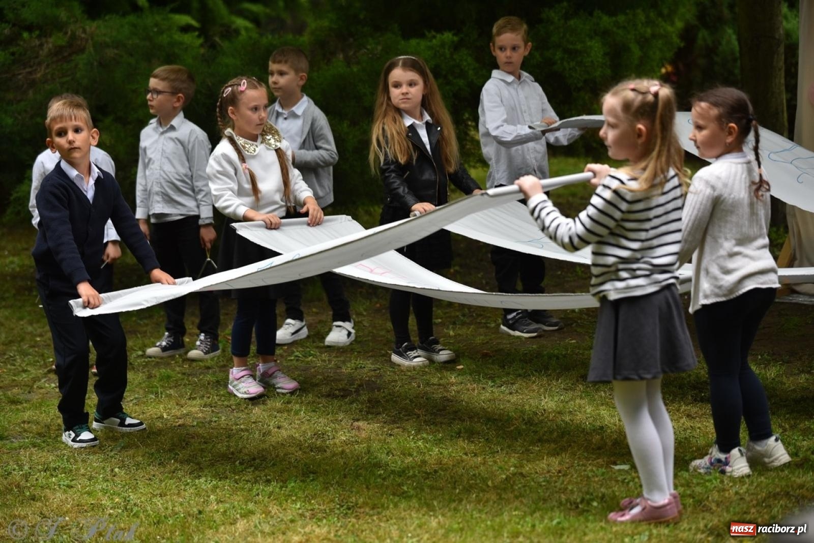 Zdjęcie w galerii na portalu naszraciborz.pl: Rodzinna atmosfera na festynie Przedszkola nr 13 w Raciborzu [FOTO i WIDEO] wiadomości z regionu