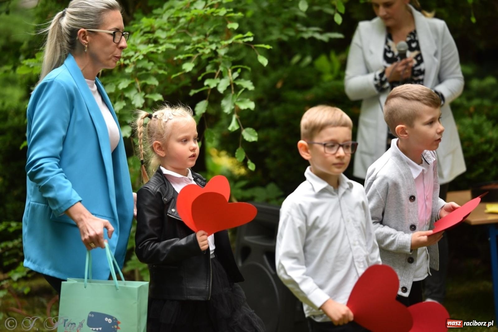 Zdjęcie w galerii na portalu naszraciborz.pl: Rodzinna atmosfera na festynie Przedszkola nr 13 w Raciborzu [FOTO i WIDEO] wiadomości z regionu