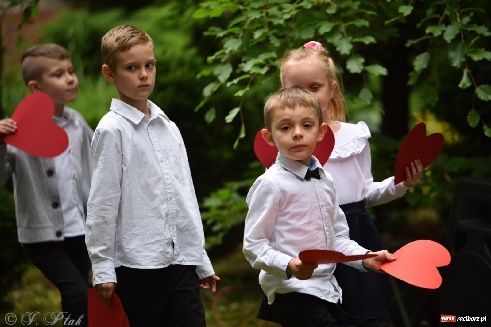 Zdjęcie w galerii na portalu naszraciborz.pl: Rodzinna atmosfera na festynie Przedszkola nr 13 w Raciborzu [FOTO i WIDEO] wiadomości z regionu