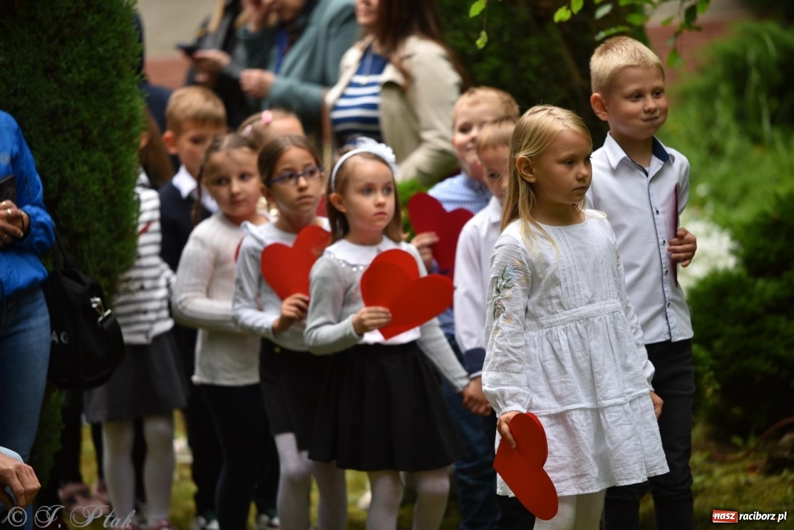 Zdjęcie w galerii na portalu naszraciborz.pl: Rodzinna atmosfera na festynie Przedszkola nr 13 w Raciborzu [FOTO i WIDEO] wiadomości z regionu