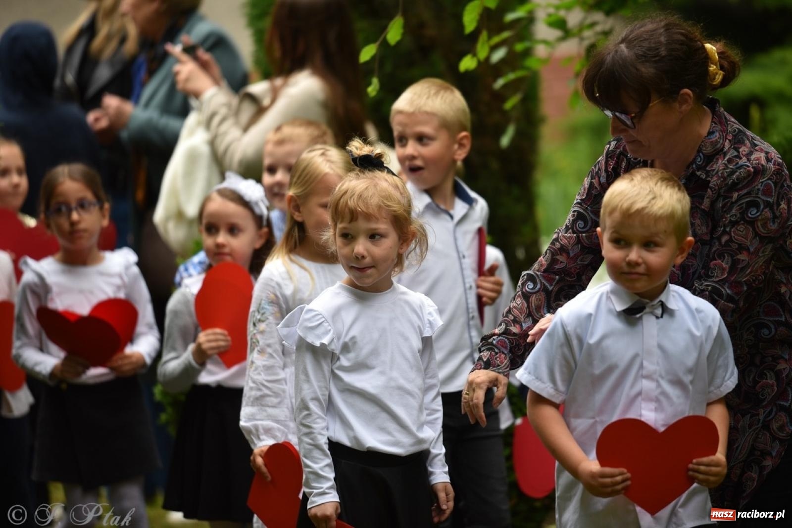 Zdjęcie w galerii na portalu naszraciborz.pl: Rodzinna atmosfera na festynie Przedszkola nr 13 w Raciborzu [FOTO i WIDEO] wiadomości z regionu