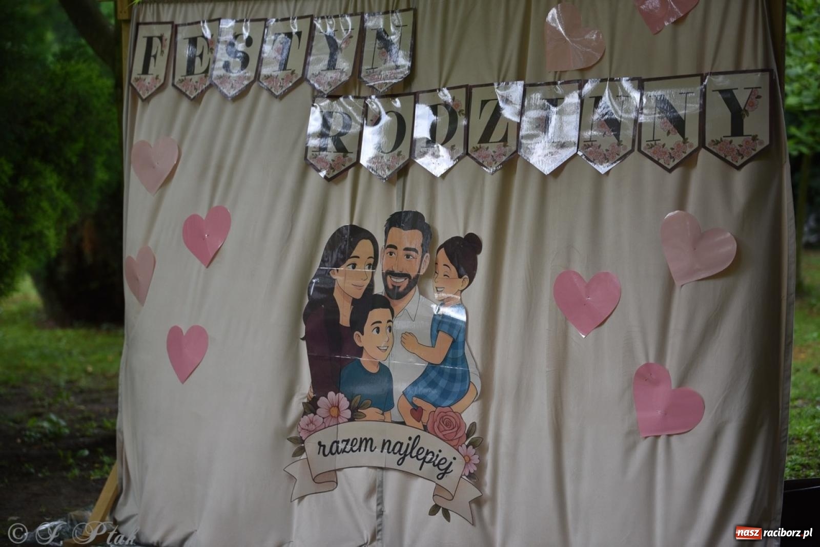 Zdjęcie w galerii na portalu naszraciborz.pl: Rodzinna atmosfera na festynie Przedszkola nr 13 w Raciborzu [FOTO i WIDEO] wiadomości z regionu