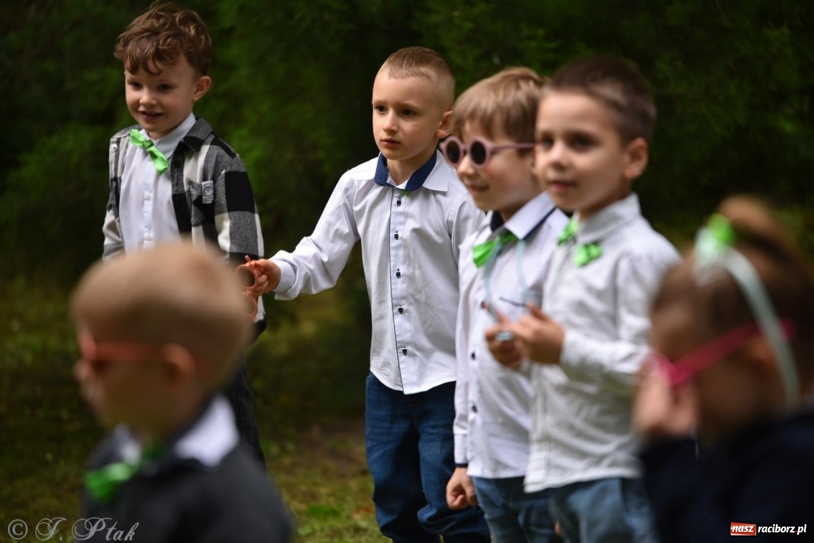 Zdjęcie w galerii na portalu naszraciborz.pl: Rodzinna atmosfera na festynie Przedszkola nr 13 w Raciborzu [FOTO i WIDEO] wiadomości z regionu
