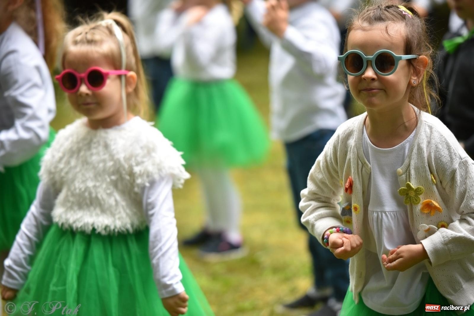 Zdjęcie w galerii na portalu naszraciborz.pl: Rodzinna atmosfera na festynie Przedszkola nr 13 w Raciborzu [FOTO i WIDEO] wiadomości z regionu